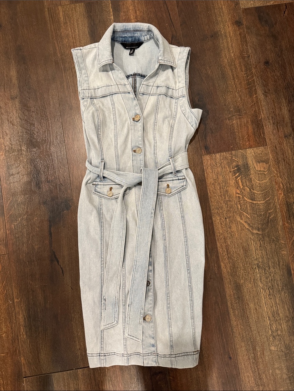 White House Black Market Sleeveless Light Wash Denim Midi Dress with Belt - Picture 3 of 9